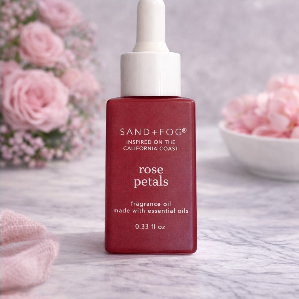 Sand+Fog Rose Petals Diffuser Oil - Red Bottle